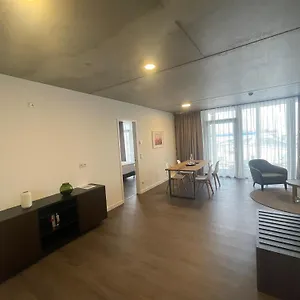 Dx Hotel